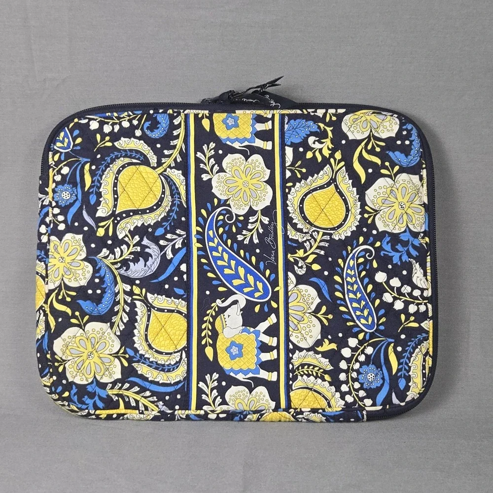 Vera Bradley Laptop Sleeve Elephant Parade Navy Yellow Quilted Zip Padded Case